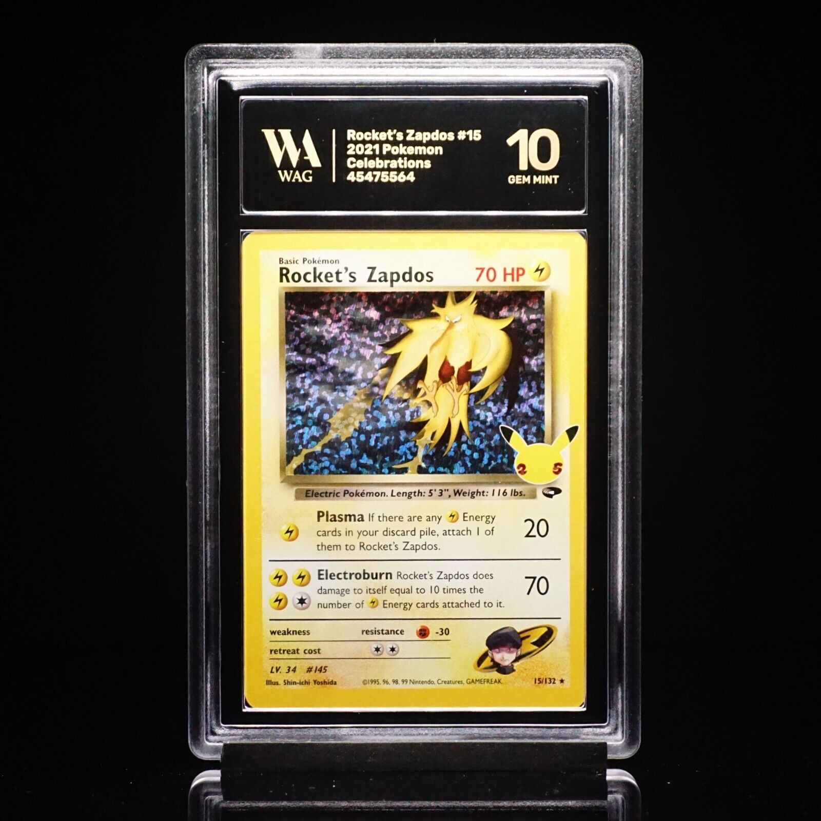 Graded WAG 10 Rocket's Zapdos 15/132 Celebrations: Classic Collection Holo